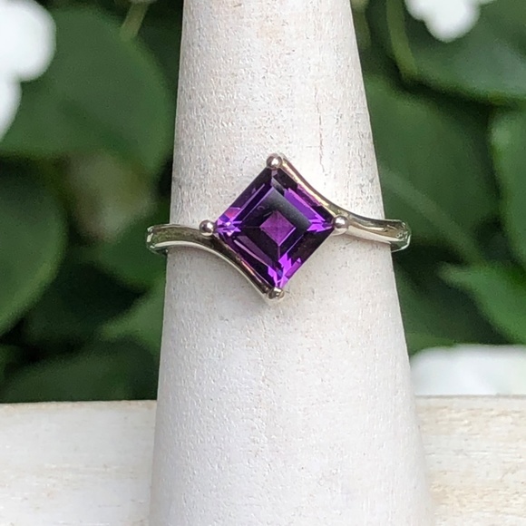 Beautiful Amethyst Ring, square step-cut, AAA grade amethyst in silver - Picture 2 of 10
